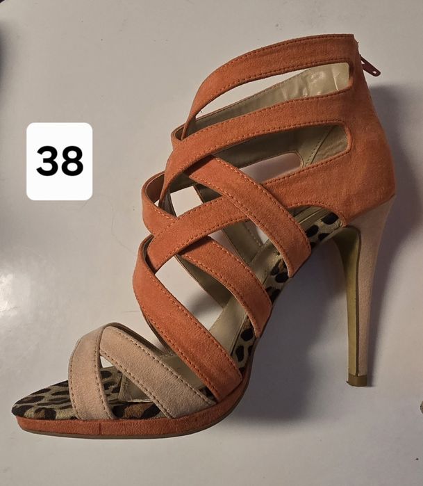 Sapatos e Sandálias Mulher