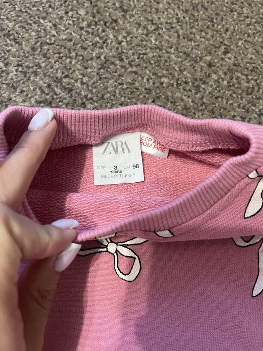 Кофтинка для дівчинки 92/98р Zara