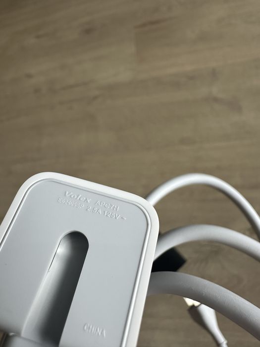 USA, Przedluzacz do zasilacza Apple, 125V, 2,5A