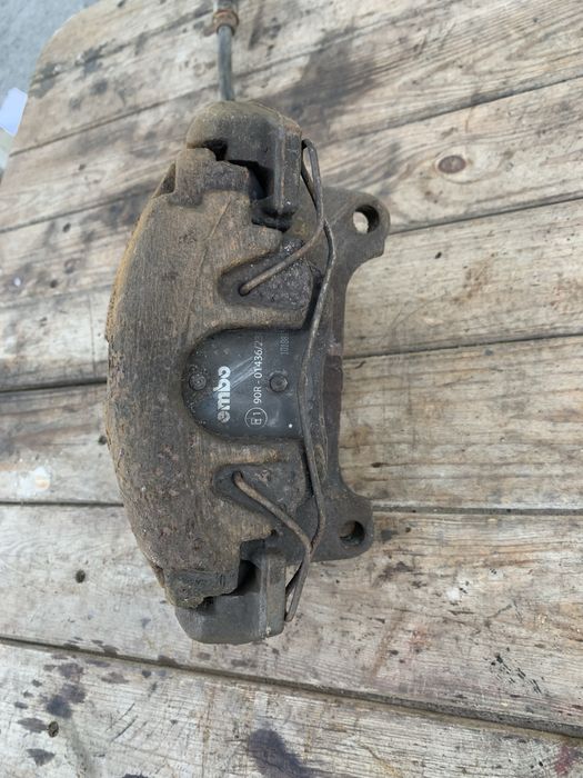 Супорта WV пассат б6 в зборі