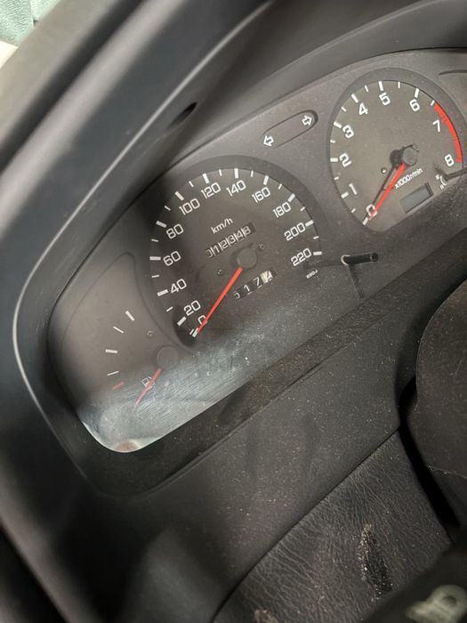 Nissan Almera 1.4 SR - Apenas 12.300 km Reais - Para Peças
