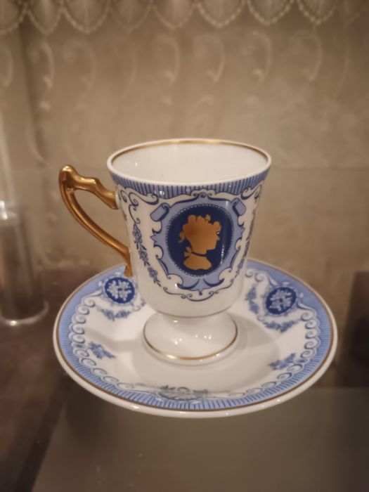 Порцелянова кавова пара