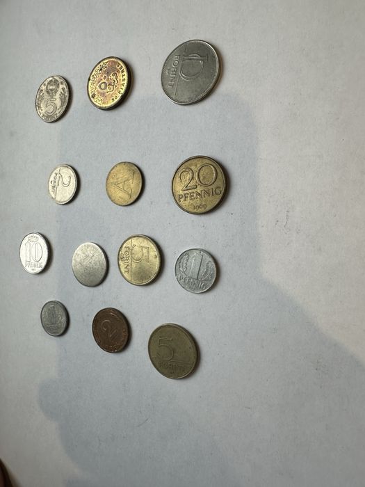 Разные монеты цена за штуку