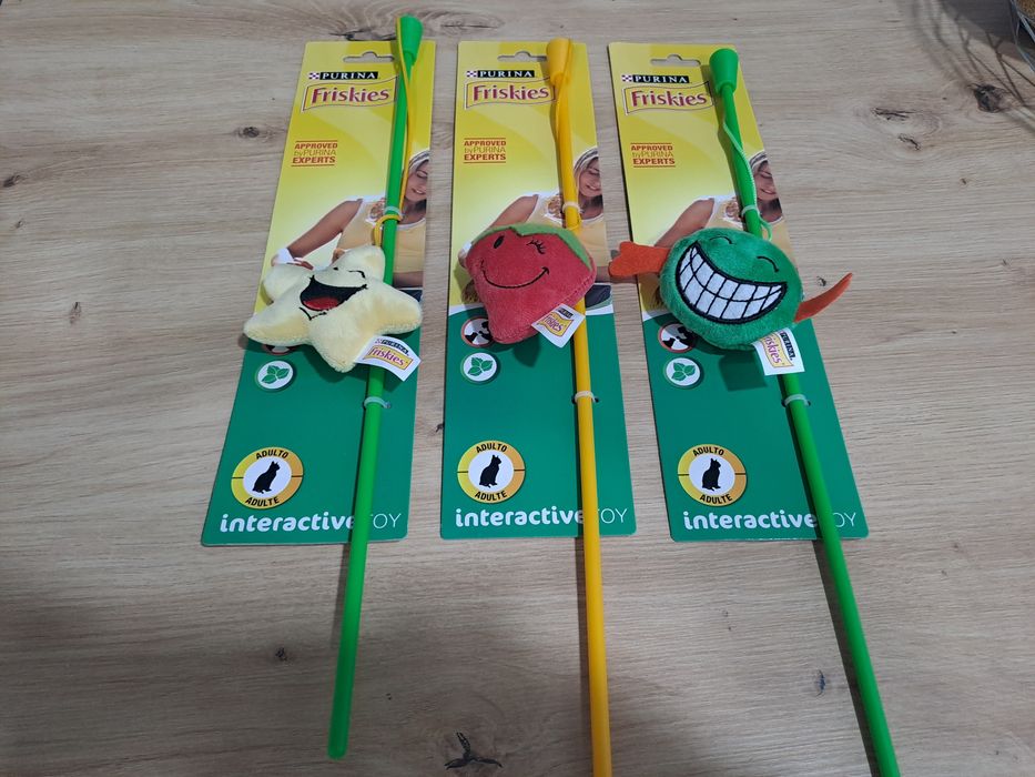 Brinquedo p/ Gatos com Catnip (Friskies) - Novo