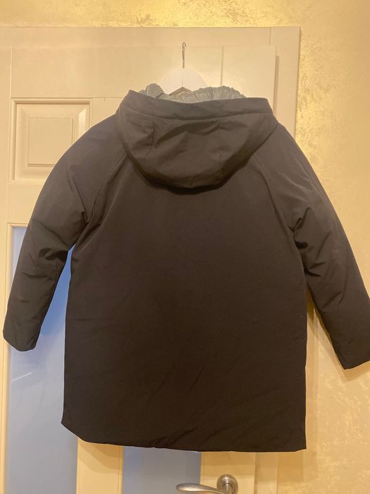 Продам шикарну парку-пуховик Zara на хлопчика