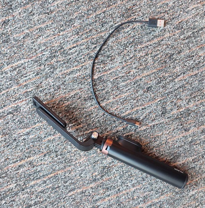 Kij selfie stick statyw Telesin z uchwytem na telefon