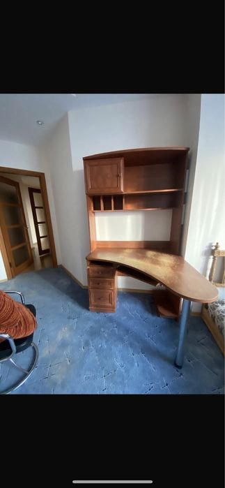 Продам письменный стол