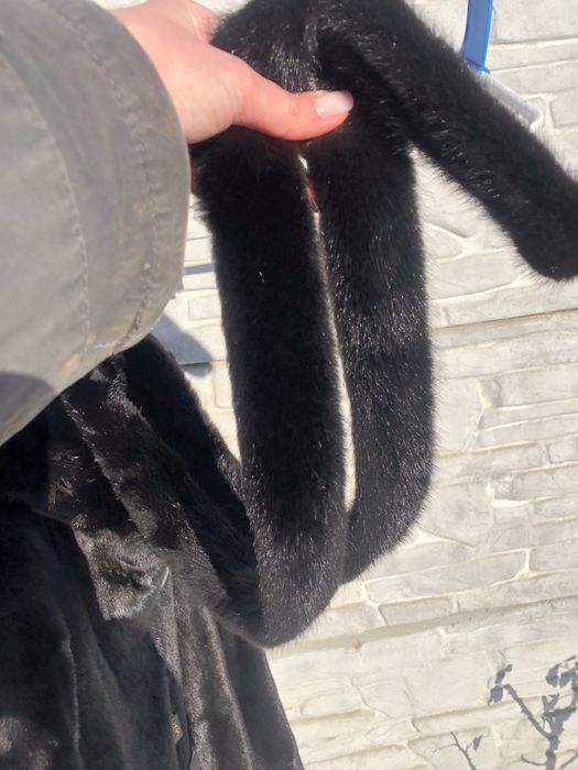 Норкова шуба Blackglama  Casiani nafa номерная плюшка Греция