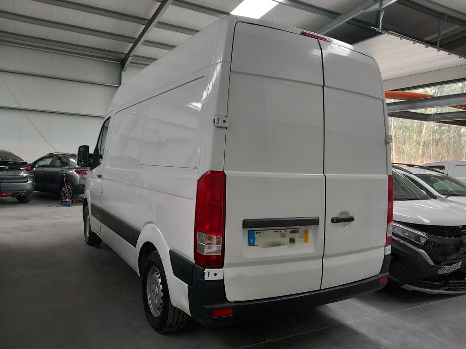 Hyundai H350 teto alto com refrigeraçao