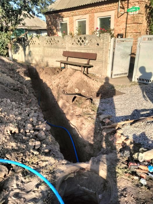 Копка траншей,септиків,водопровід,монтаж каналізації,сантехнічні роб