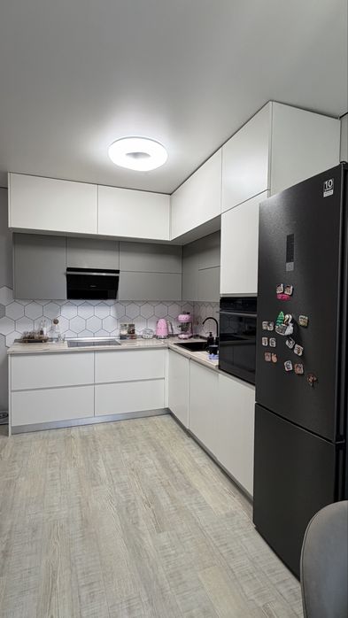 Квартира 90 м2 вул. Петра Сагайдачного ( Бородинька ) 1В