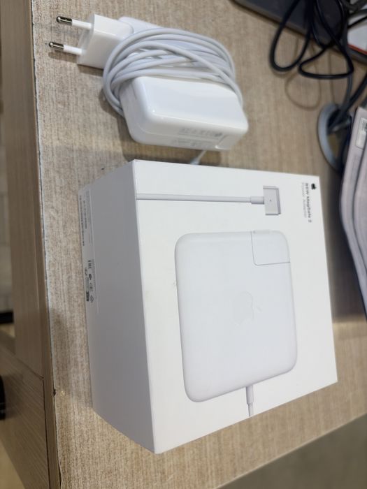 Quase Novo Original Apple Carregador Magsafe 2 85W