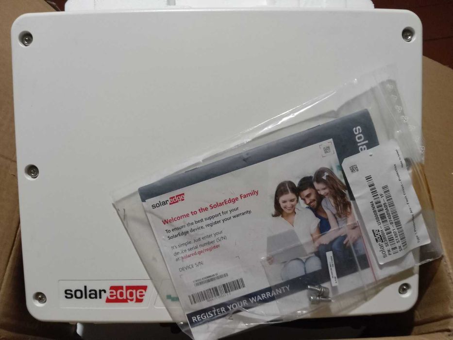 Инвертор SolarEdge SE3800H-US000BNN4