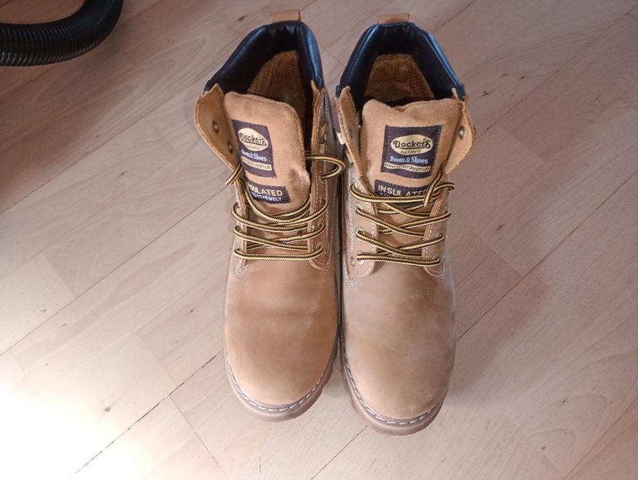 nowe buty Dockers