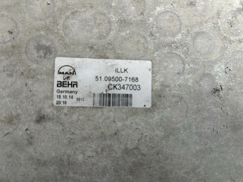 Теплообмінник , Інтеркулер MAN TGX TGA TGS євро 6 51095007168