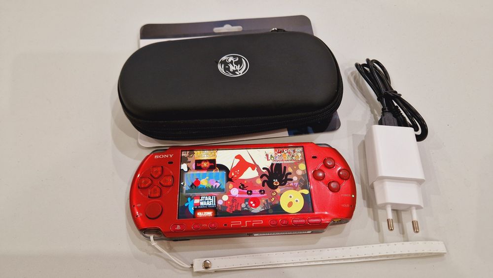 Sony PSP-3000 64гиг +135игр+ чехол!