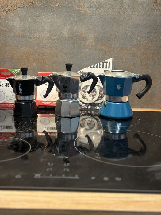 Zestaw kawiarek na start Bialetti Pezetti Adapter do indukcji Uszczelki