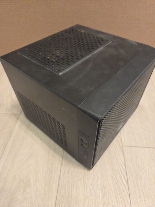 Komputer mini-itx GA-C1037UN 8GB RAM, obudowa, dual LAN