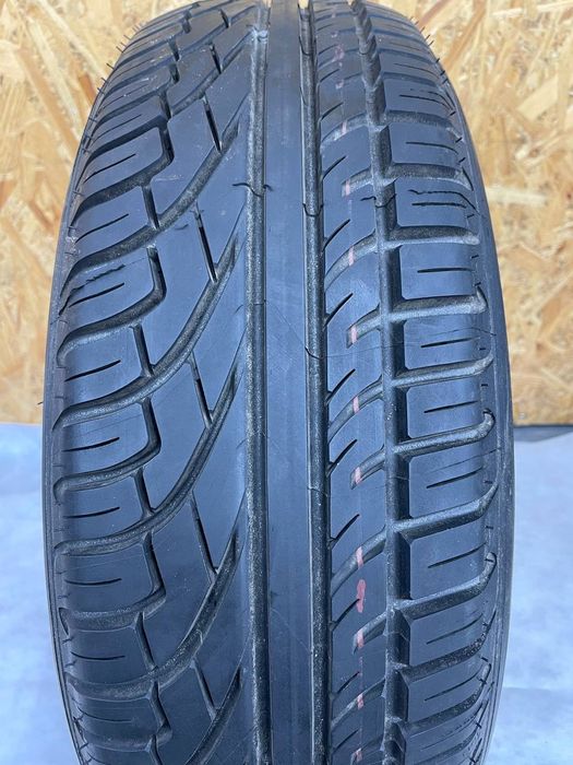 Шини одиночка R15 205/65 Michelin
