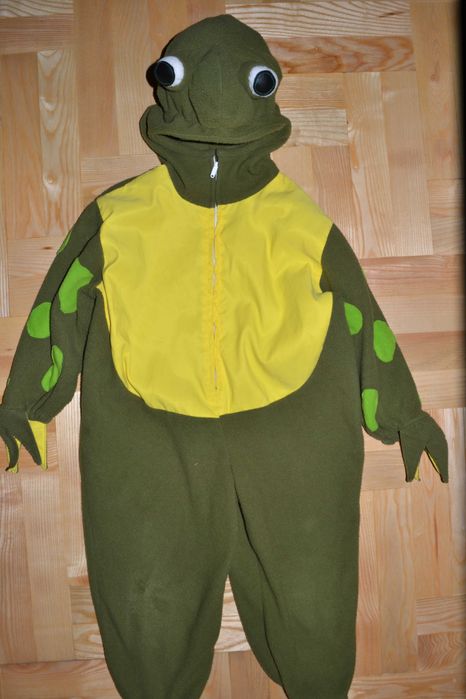 24^   żaba Kermit strój przebranie piżama 3/4 Lat_ 98/104  cm