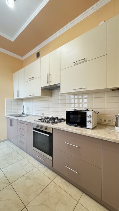 Оренда 1к квартири Коновальця--Піскові озера!Поруч  Парус Сіті