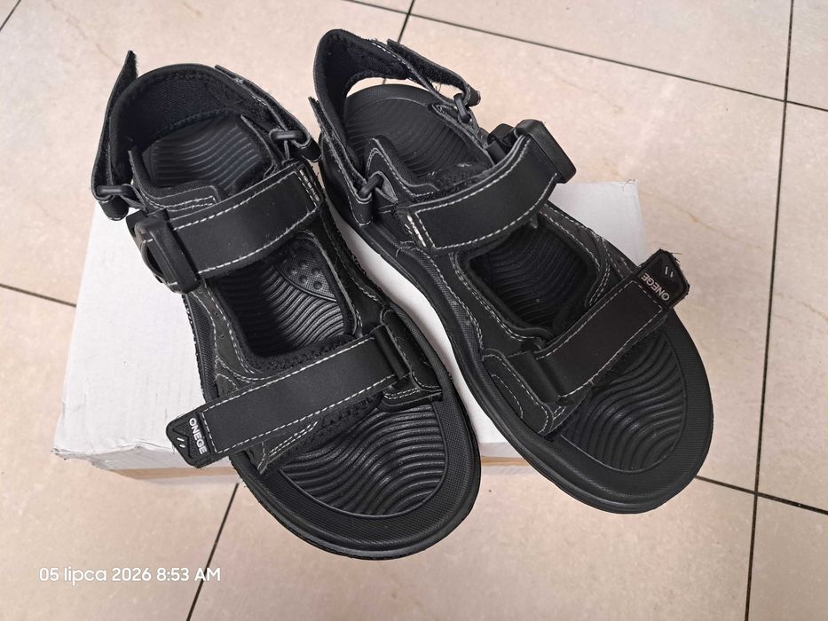 Sandały męskie sportowe r. 45/46 – wkładka 28–28,5 cm – stan bardzo dobry