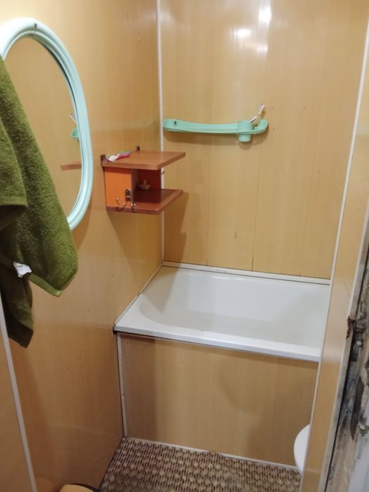 2 кімнатна квартира на землі . Вулиця Васильєва( Камяномостівська)