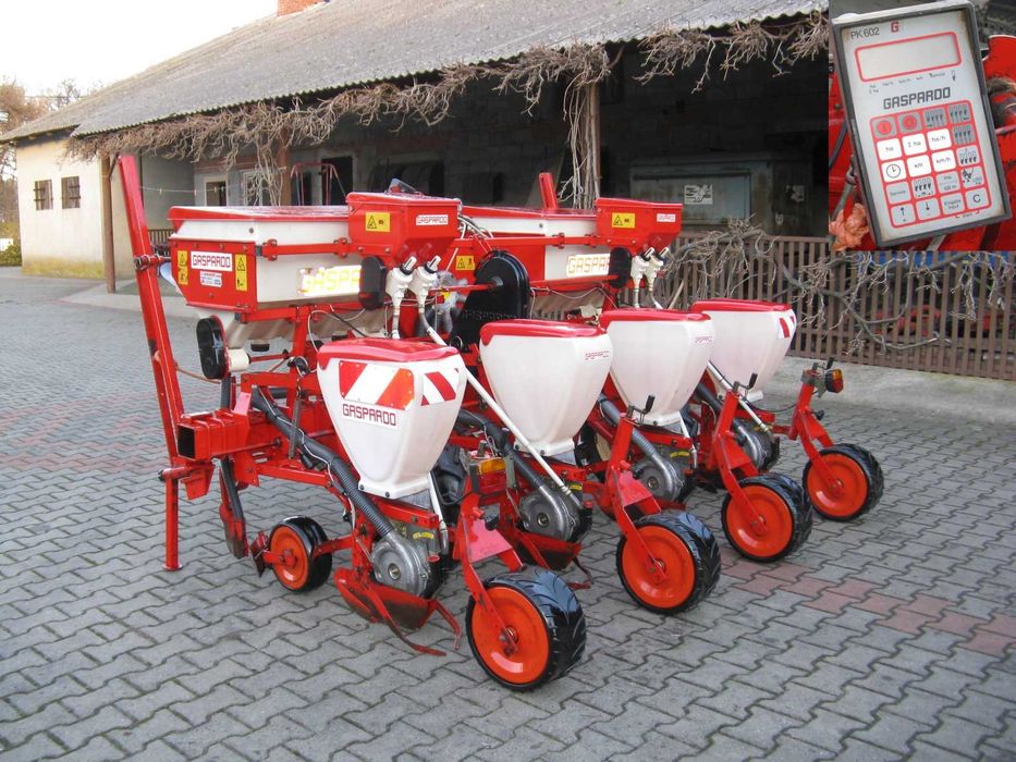 Siewnik Gaspardo SP540 4 rzędowy do kukurydzy Kuhn Junior Monosem NG+