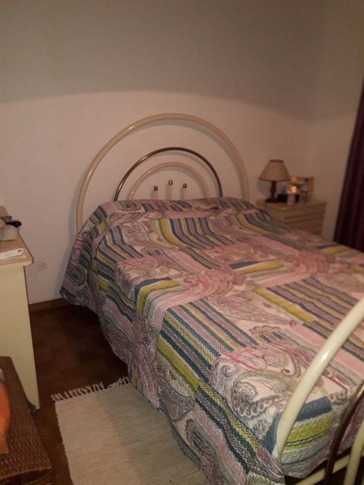 Móveis para mobilar Apartamento em boas condiçoes... Como Novos