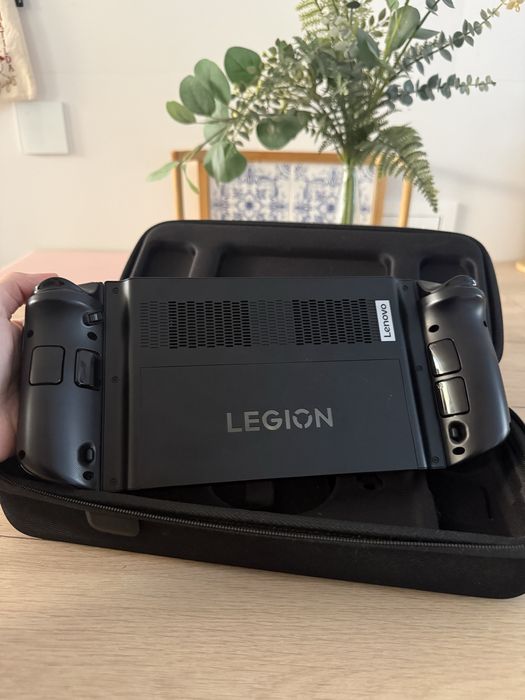 Lenovo Legion Go Z1 Extreme | 16 GB RAM | 512 GB SSD