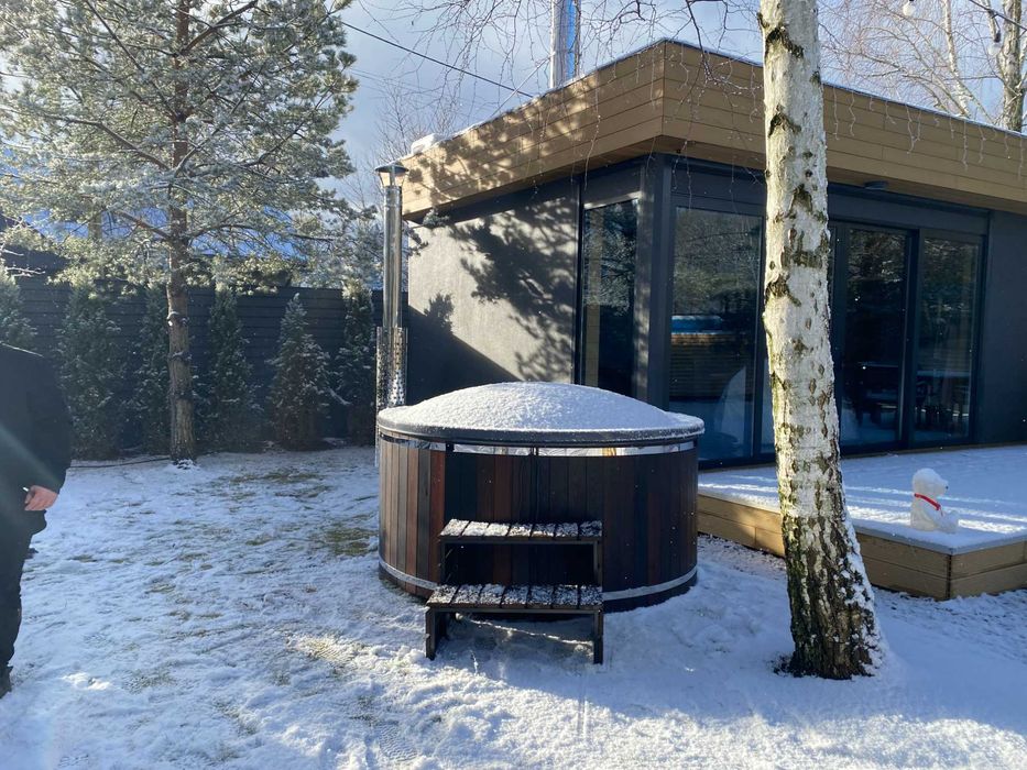 Джакузі з вбудованою пічкою. Карпатський чан на дровах для 5-х осіб.