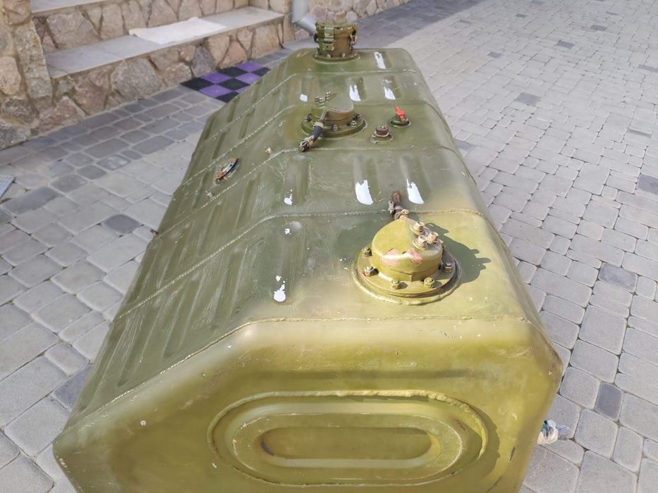 Ємкість оооооооо