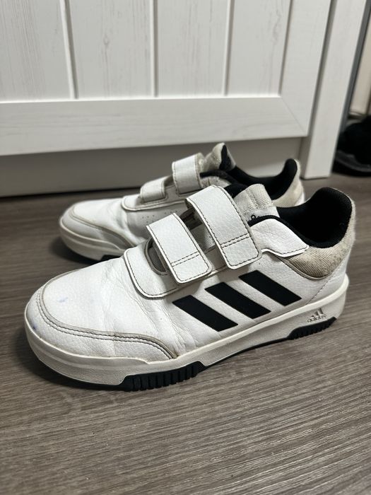 Adidas 35.5 (22cm) шкіра