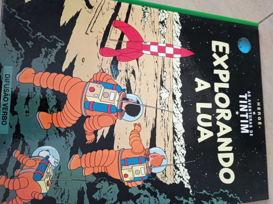 Banda desenhada; strapontam; obélix...os túnicas  Azuis; As aventuras.