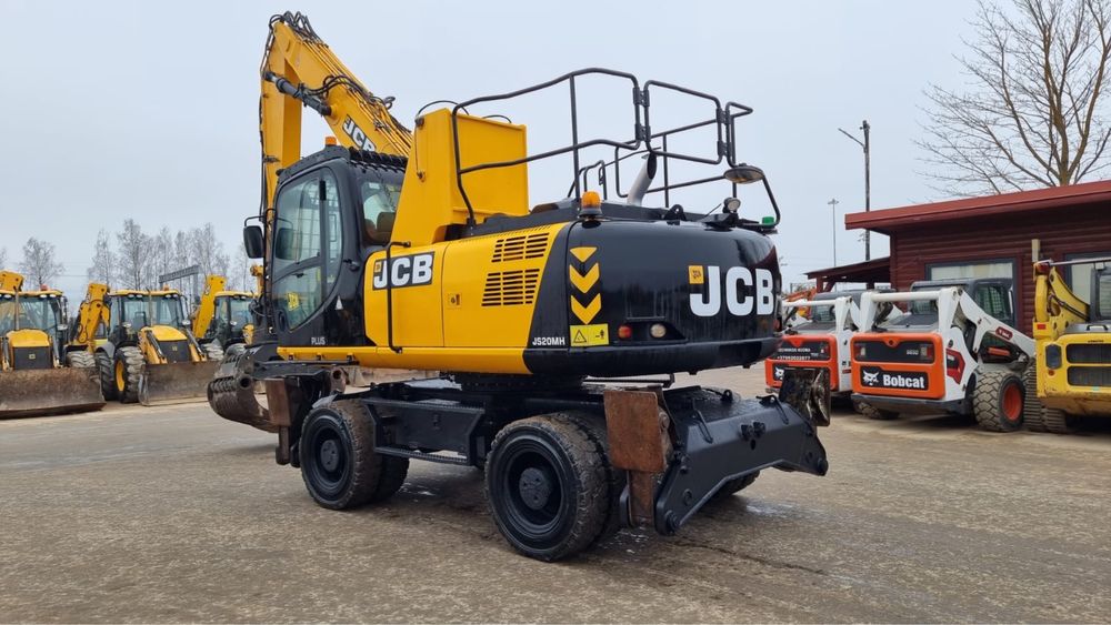 Перегружатель JCB JS 20 MH ,2021