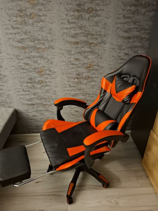 Krzesło gamingowe z masażem