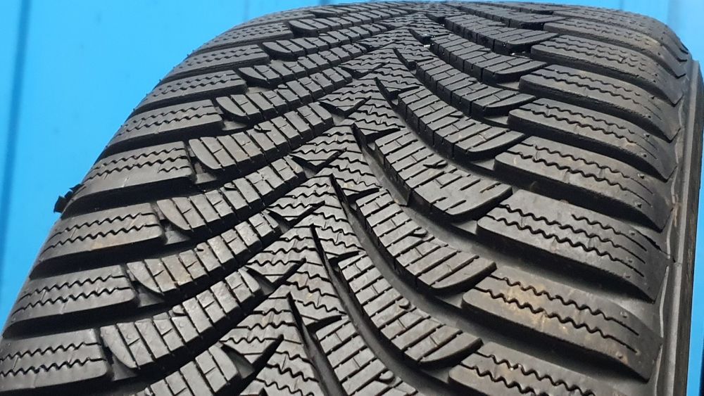 225/45 R17 Markowe opony zimowe Hankook ! Rok 2021