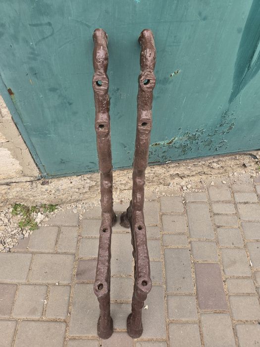 Продам чавунна бічниця