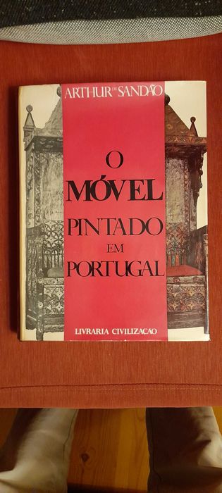 O móvel pintado em Portugal