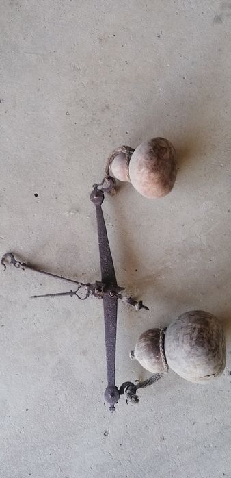 Balança em ferro - antiguidade