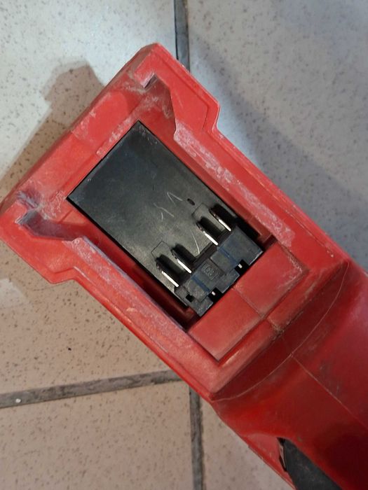 Wyrzynarka akumulatorowa Milwaukee M18 FBJS