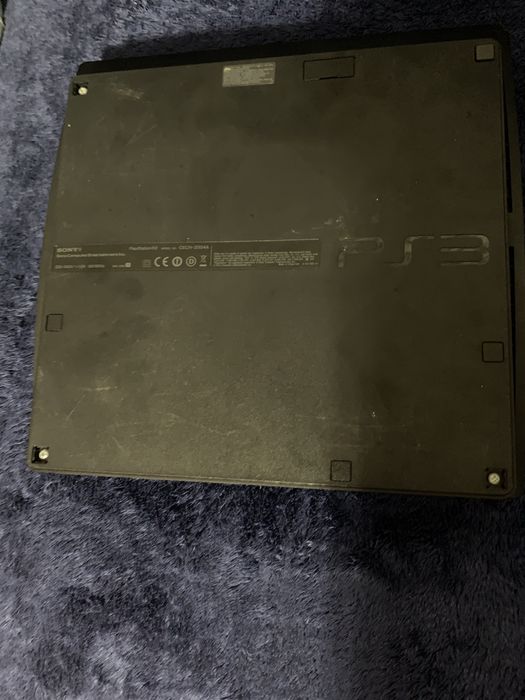 Продаю PlayStation 3 Slim з іграми