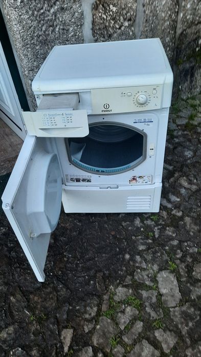 Máquinas de Secar Roupa