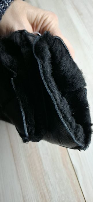 Перчатки кожа ягнёнка чёрные livergy новые