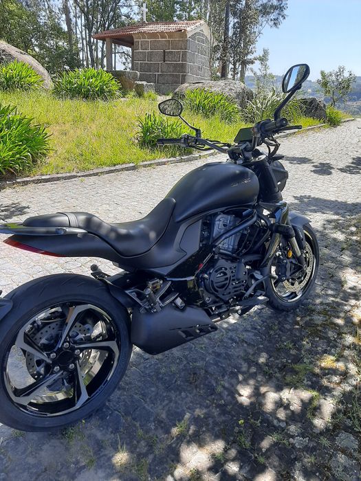 Zontes 350s como nova