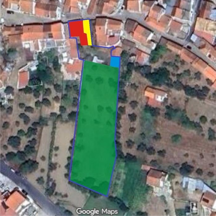 Casa com Terreno em Aldeia - Fundão