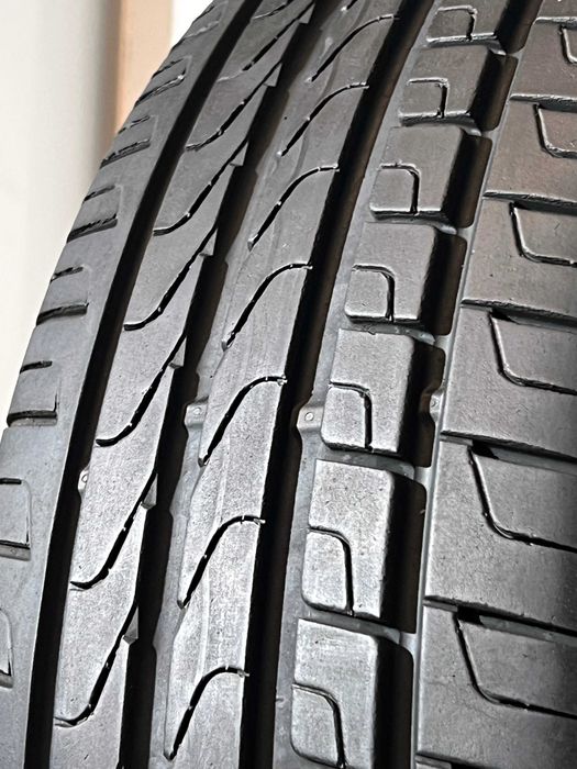 Pneus Pirelli Cinturato P7 - 225/60/18 - Como NOVOS