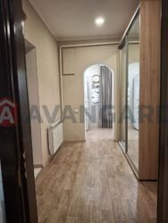 Продаж дому у Космічному мрні