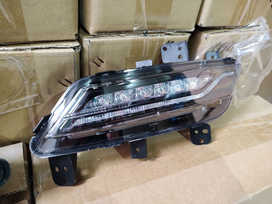 пративотуманка ДХО Lincoln MKC MKZ Corsair туманки Линкольн птф оптика