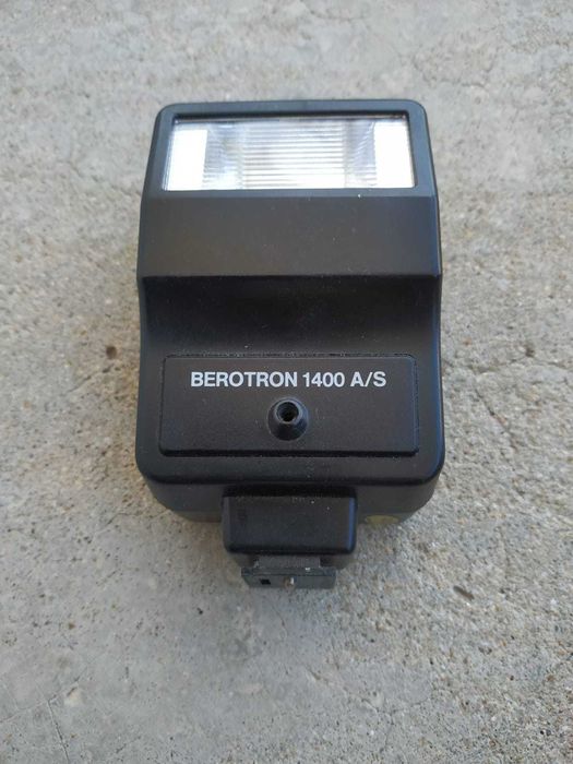 Lote de flashes diversos